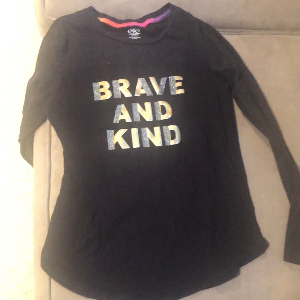 NWOT girls long sleeve t shirt. Size L. 10-12.
